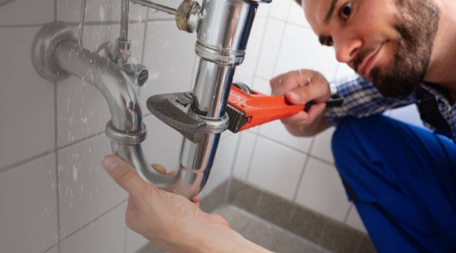 Professional same day plumber services in Distant, PA